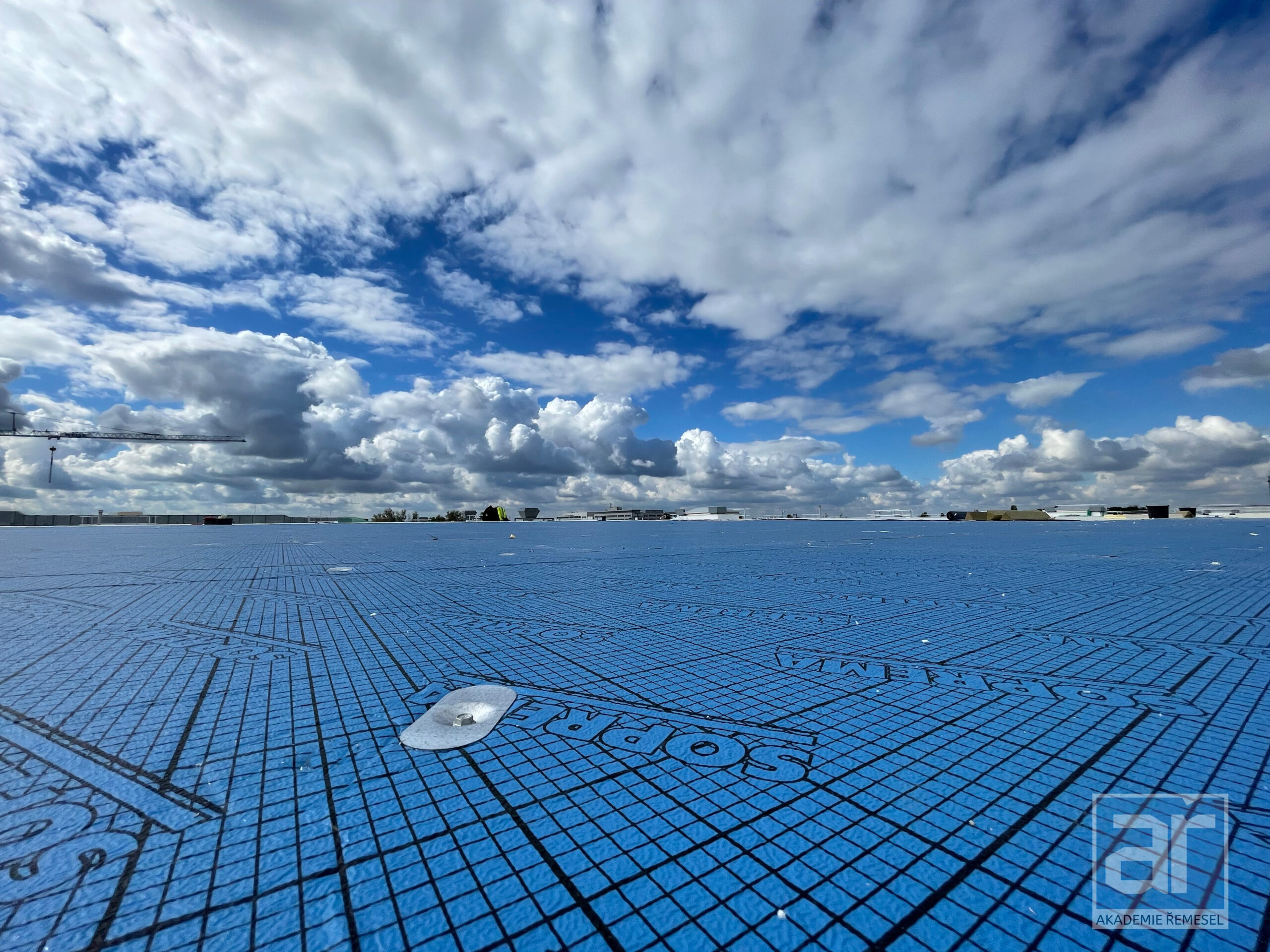 Praktická ukázka realizace "zelené" střechy – zaměření na plochu